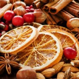 Cranberry Cupboard candle scent