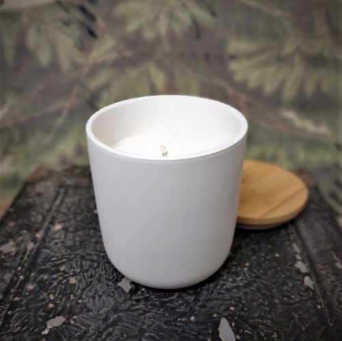 Picture of Matte White Ceramic Jar Candle-Caramel Honey Pear