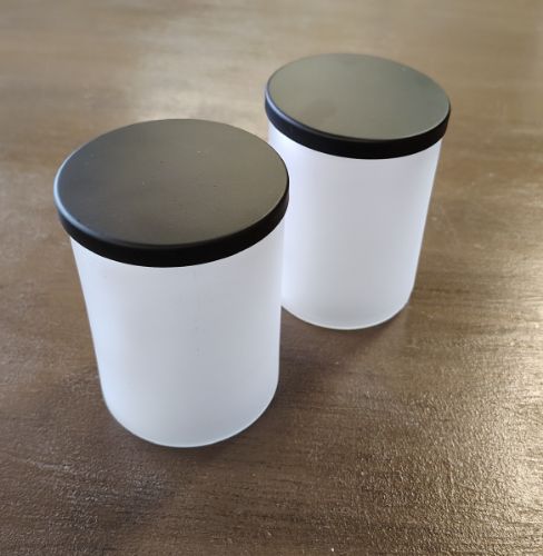 DIY-Frosted Jars with Black Lid