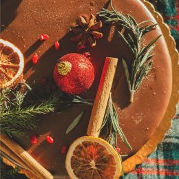 Christmas Cabin candle scent